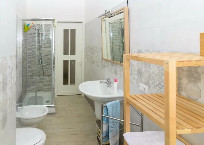 Lazzarella Loft شقة *